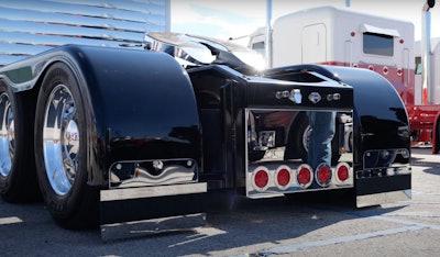 Rear view of Tony Huttenstine's 2005 Peterbilt 379