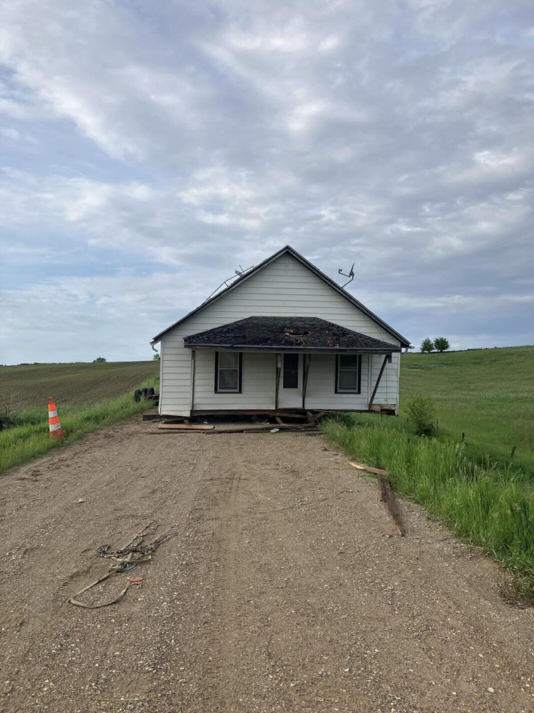 Iowa State Patrol calls out ‘house move gone wrong’