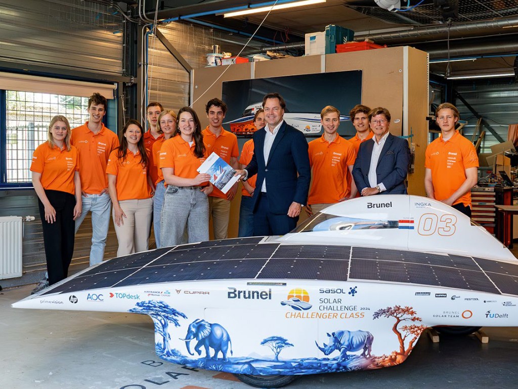 Air France KLM Martinair Cargo partners up with Dutch Brunel Solar Team