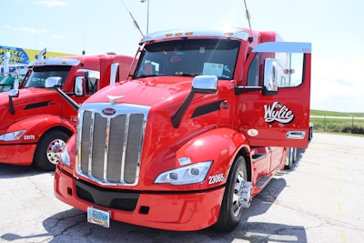 Brandon Myher's 2023 Peterbilt 579