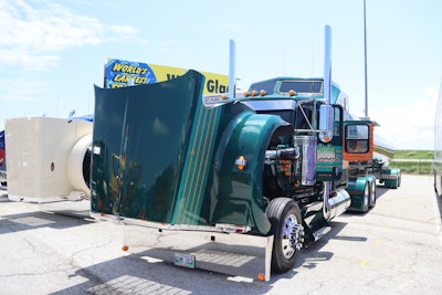 Dennis Durand's 2020 Kenworth W900B and 2020 Tremean