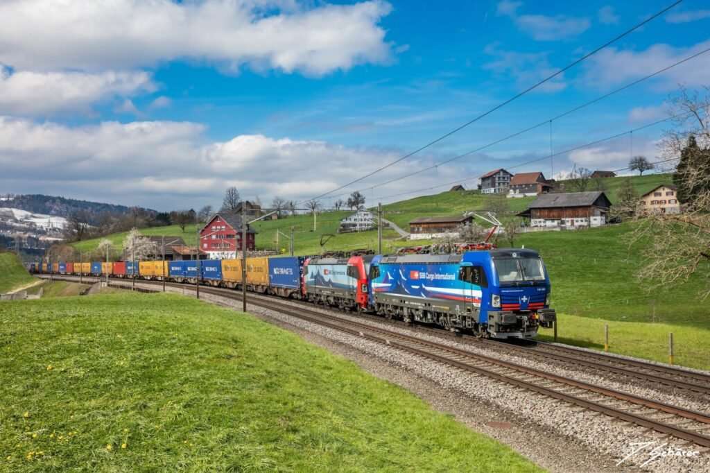 SBB Cargo Orders 20 Vectron Locomotives for Freight Transport in Europe