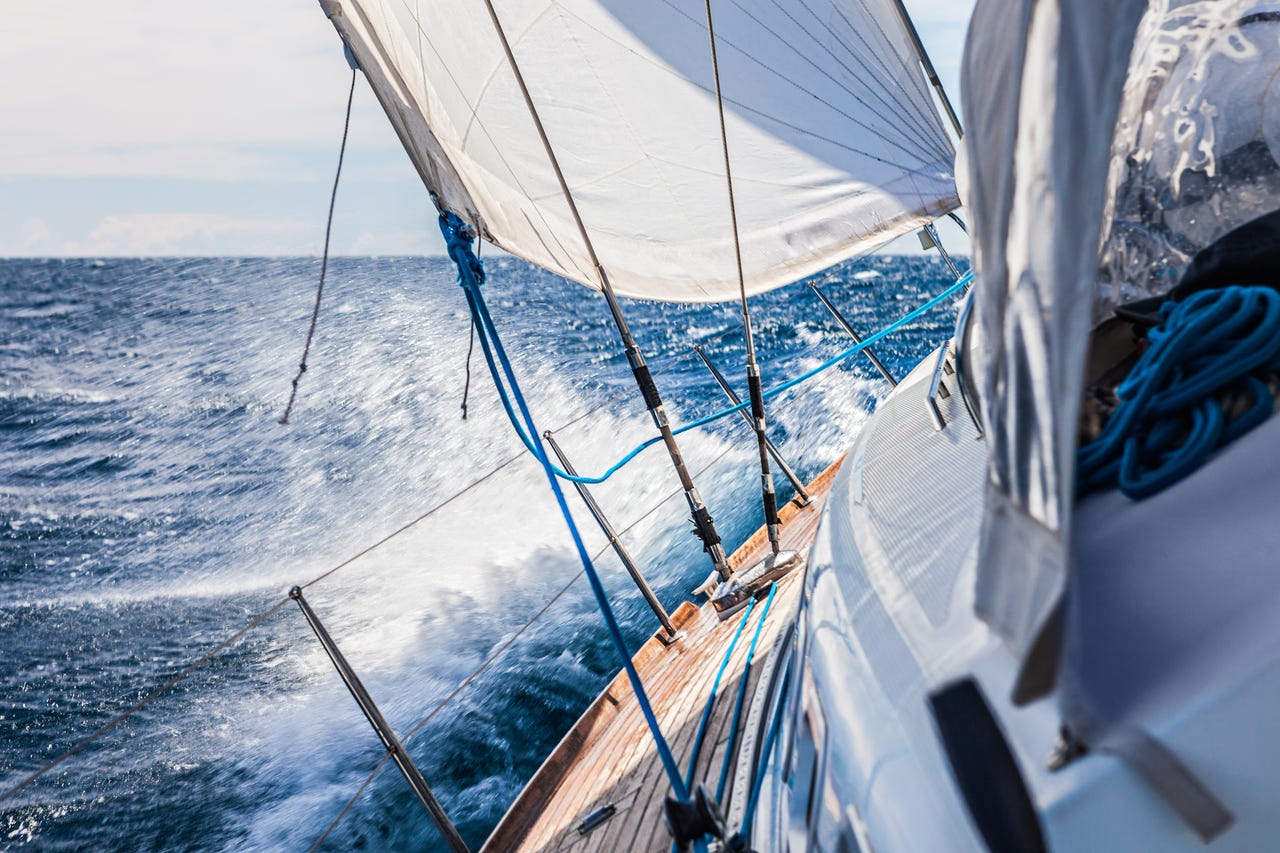 sail5gettyimages-182059404