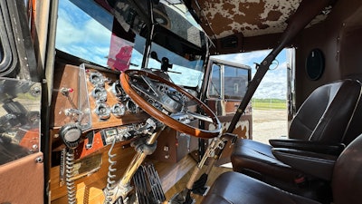 Gun shifters in Brant Arnold's 1970 Peterbilt 358